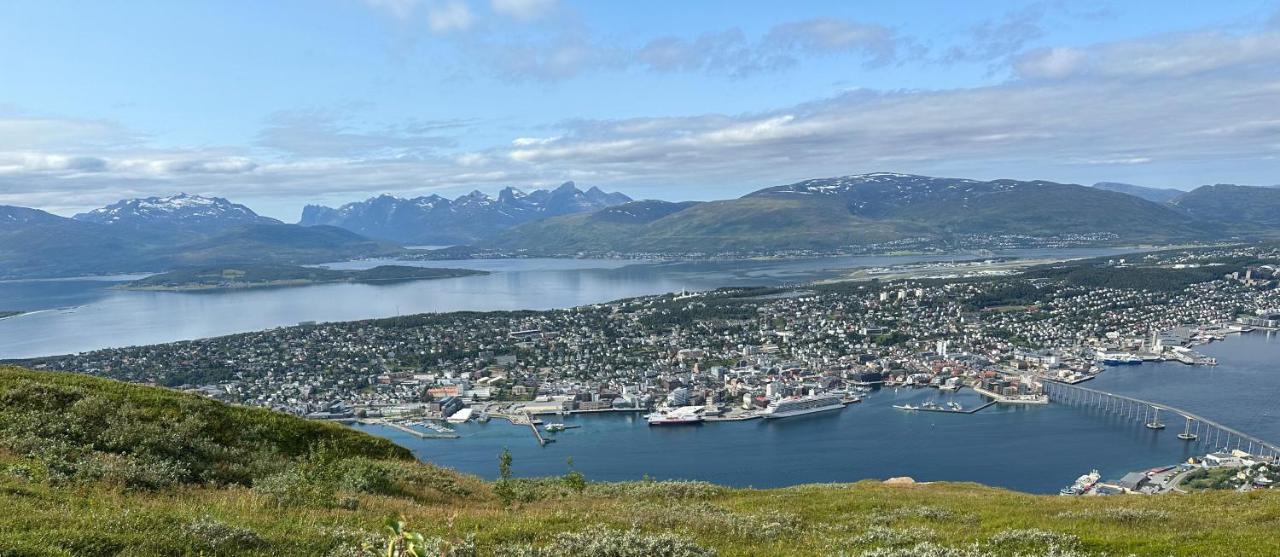Tromsdalen Aurora Apartments Тромсе Екстер'єр фото
